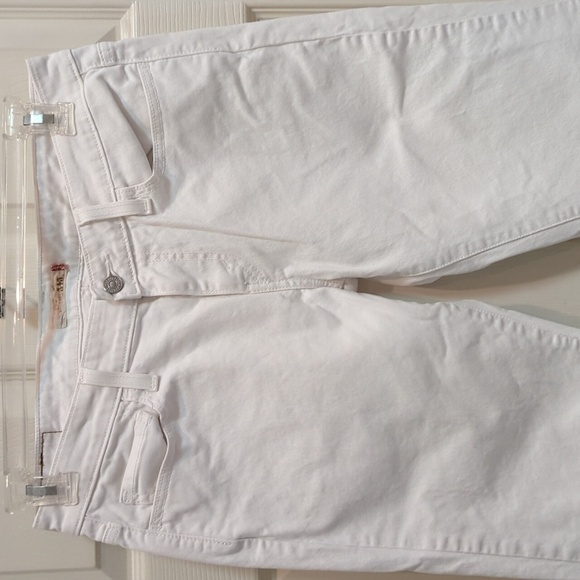 Levi's 545 Women's Low Boot Cut White Denim Jeans Size 10M - Picture 2 of 9